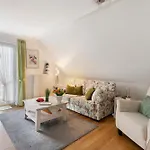Neumann Apartment